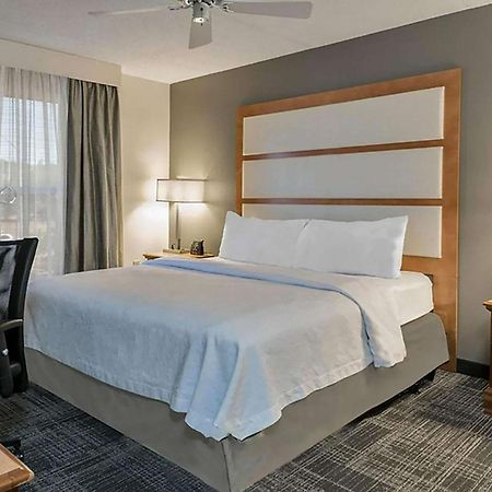 Mainstay Suites Phoenix North Екстериор снимка