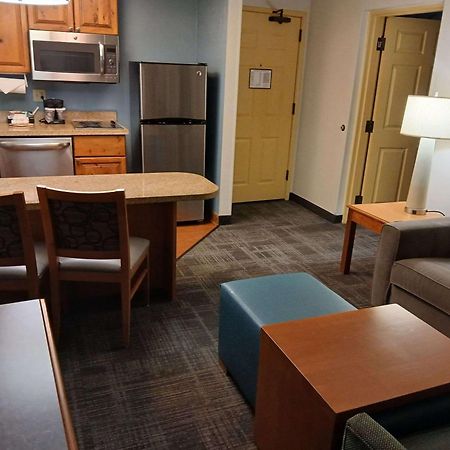 Mainstay Suites Phoenix North Екстериор снимка