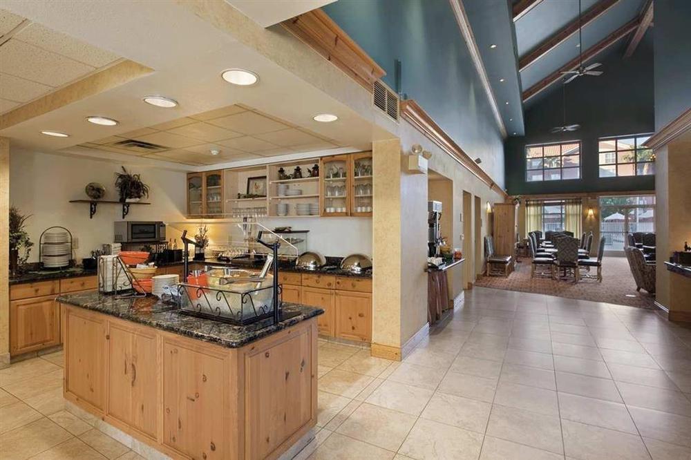 Mainstay Suites Phoenix North Ресторант снимка