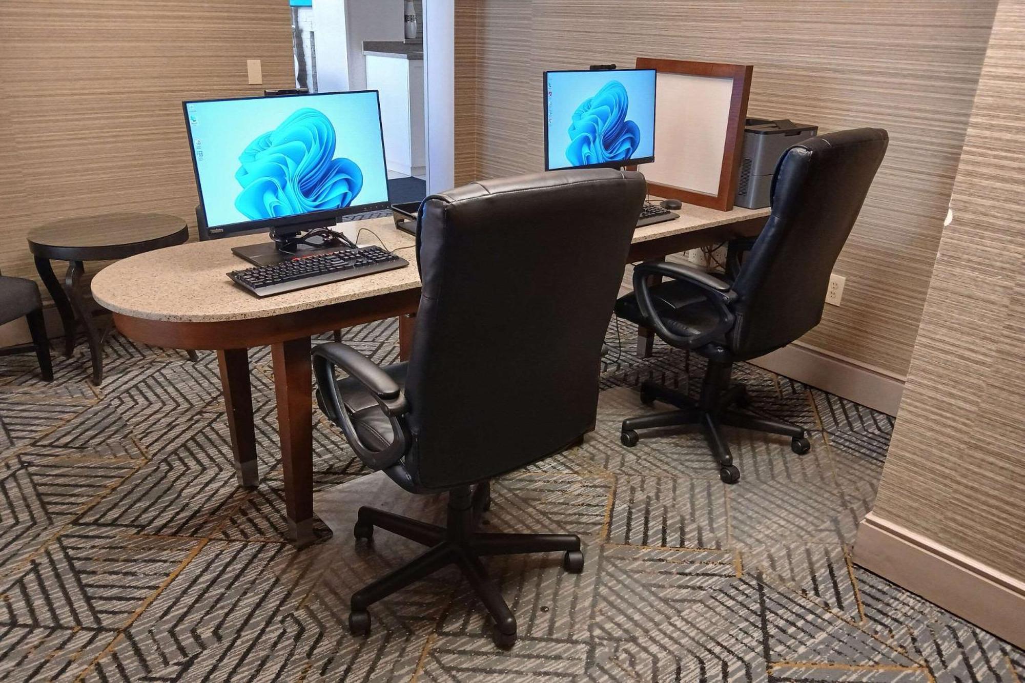 Mainstay Suites Phoenix North Екстериор снимка