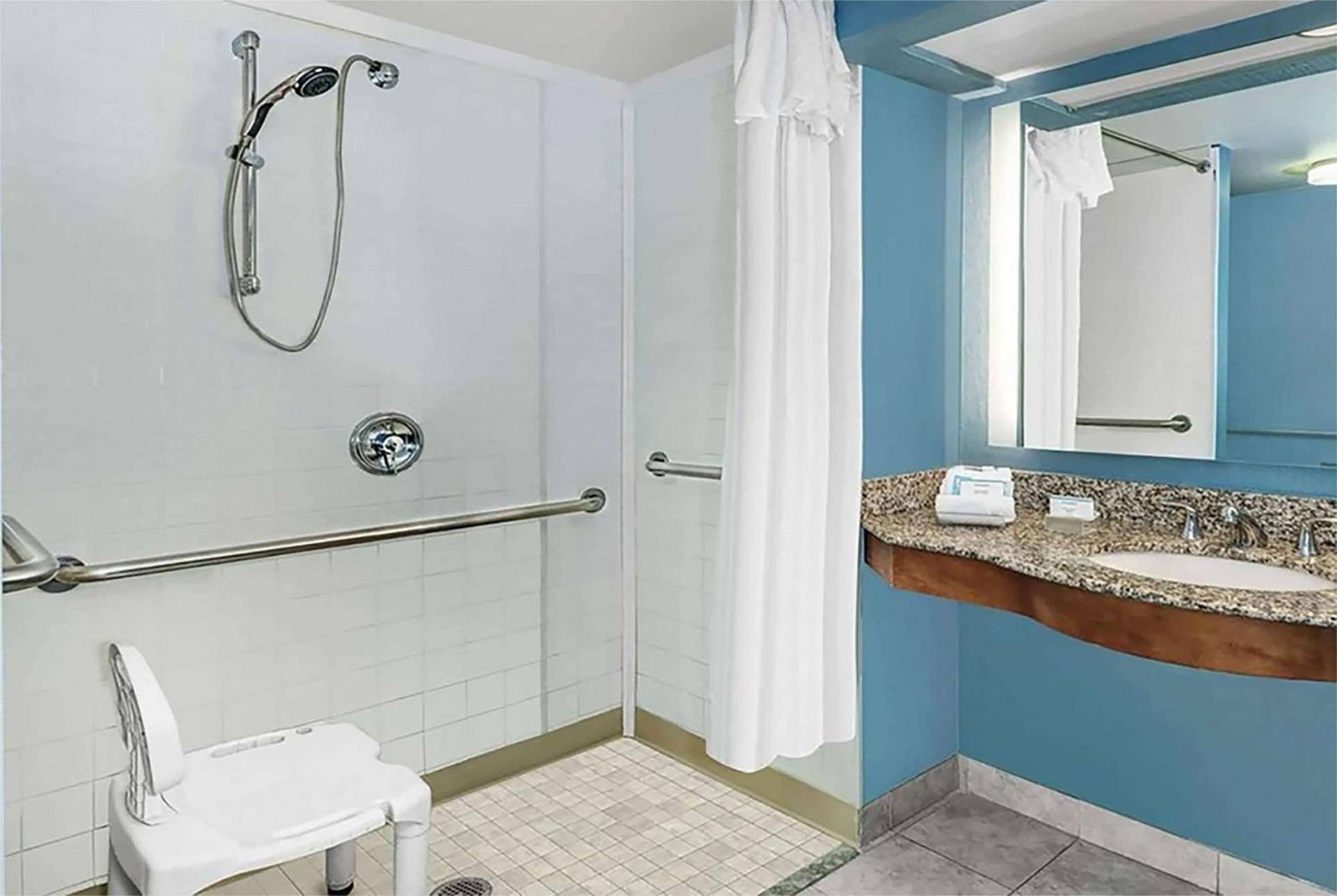 Mainstay Suites Phoenix North Екстериор снимка