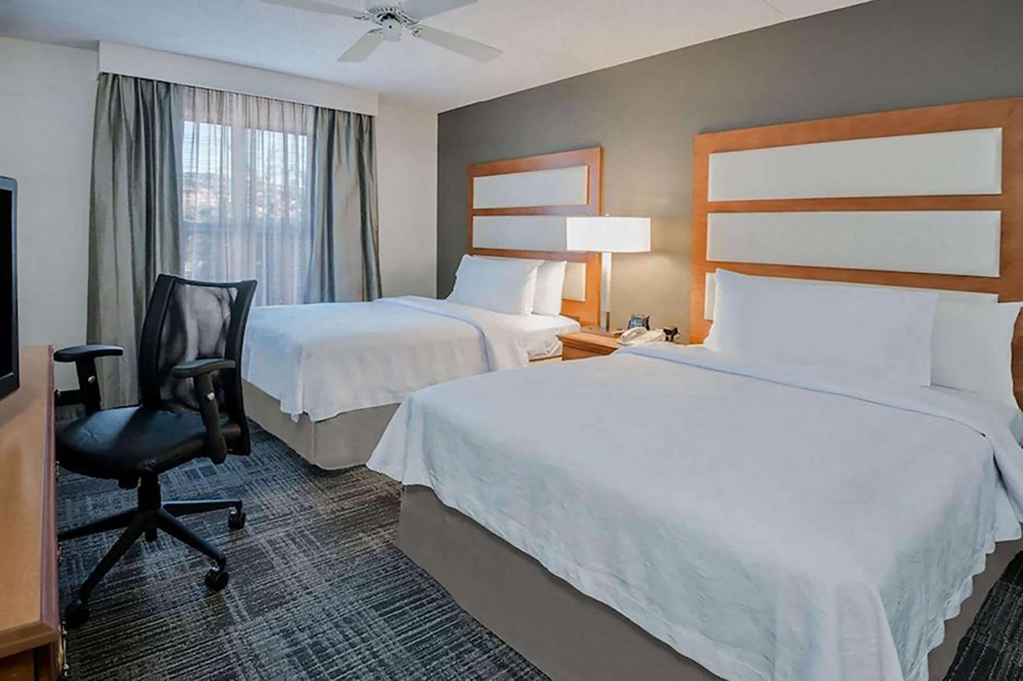 Mainstay Suites Phoenix North Екстериор снимка