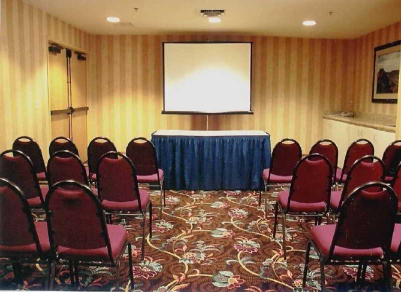 Mainstay Suites Phoenix North Екстериор снимка
