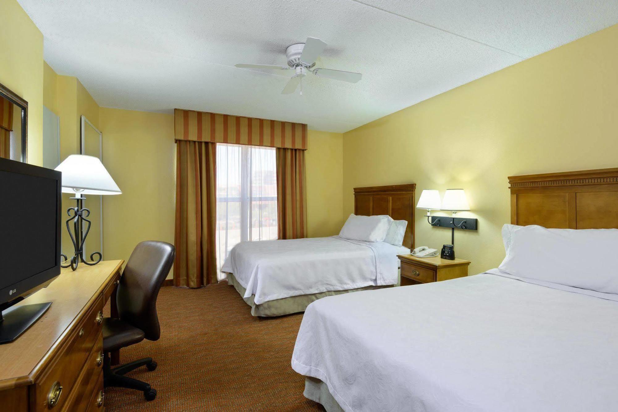 Mainstay Suites Phoenix North Екстериор снимка