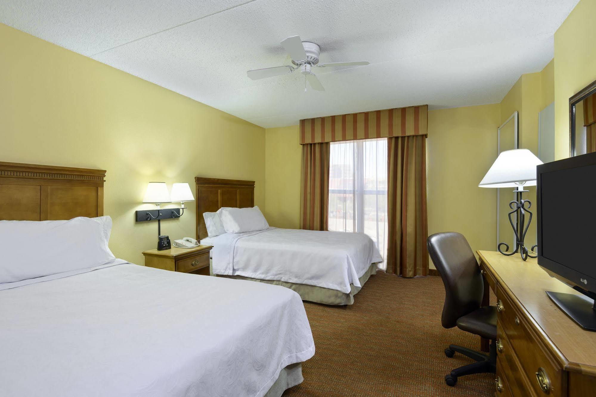 Mainstay Suites Phoenix North Екстериор снимка